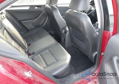 2017 Volkswagen Jetta 1.4T Se z USA, uszkodzony, nr VIN 3VWDB7AJ9HM396172